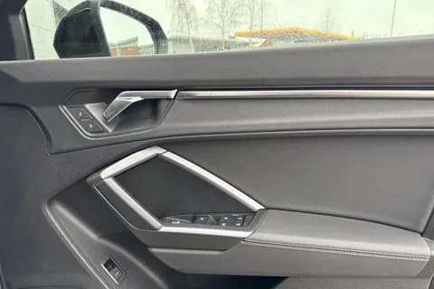 SK20XCO Audi Q3 2.0 TFSI 40 S line S Tronic quattro Euro 6 (s/s) 5dr Thumbnail #21