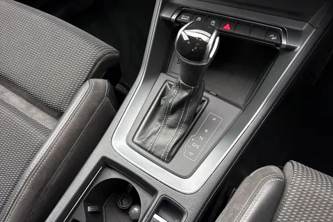 SK20XCO Audi Q3 2.0 TFSI 40 S line S Tronic quattro Euro 6 (s/s) 5dr Thumbnail #23
