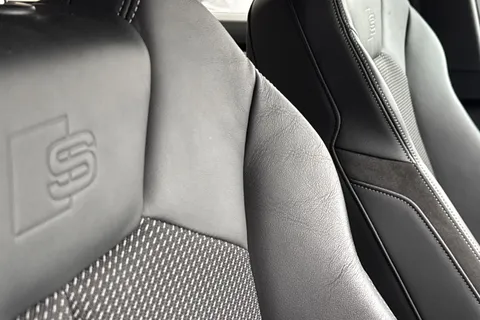 SK20XCO Audi Q3 2.0 TFSI 40 S line S Tronic quattro Euro 6 (s/s) 5dr Thumbnail #40