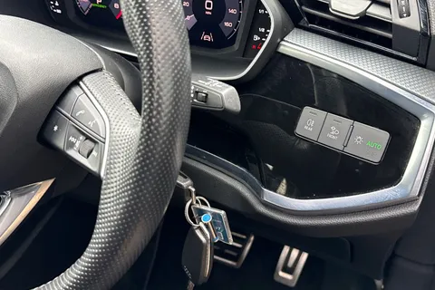 SK20XCO Audi Q3 2.0 TFSI 40 S line S Tronic quattro Euro 6 (s/s) 5dr Thumbnail #43