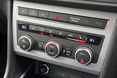 ST25ZJK SEAT Ateca 1.5 TSI EVO FR Sport 5dr DSG Thumbnail #22