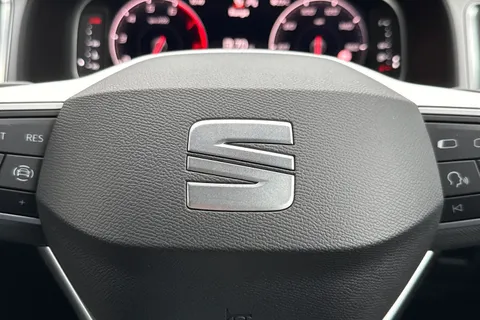 ST25ZJK SEAT Ateca 1.5 TSI EVO FR Sport 5dr DSG Thumbnail #37