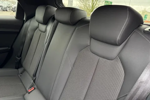 PK74YVP Audi A1 Black Edition 30 TFSI  116 PS 6-speed Thumbnail #20