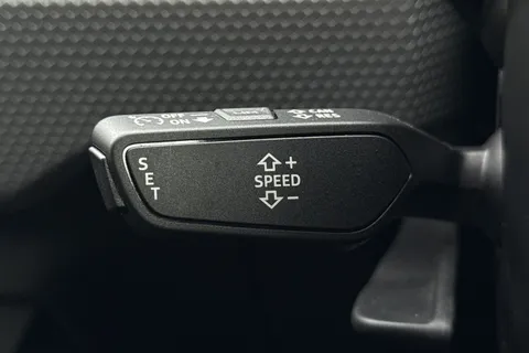 PK74YVP Audi A1 Black Edition 30 TFSI  116 PS 6-speed Thumbnail #33