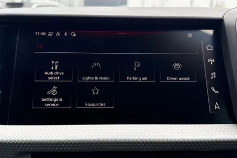 PK74YVP Audi A1 Black Edition 30 TFSI  116 PS 6-speed Thumbnail #37