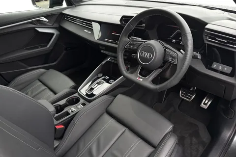 PK25XXJ Audi A3 Black Edition 35 TFSI  150 PS S tronic Thumbnail #15