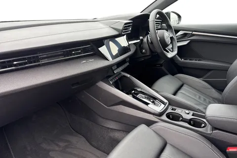 PK25XXJ Audi A3 Black Edition 35 TFSI  150 PS S tronic Thumbnail #16