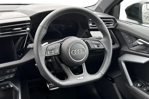 PK25XXJ Audi A3 Black Edition 35 TFSI  150 PS S tronic Thumbnail #19