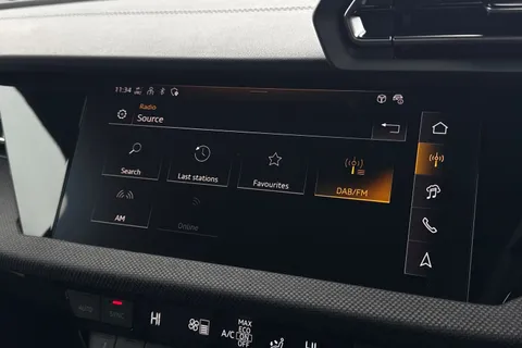 PK25XXJ Audi A3 Black Edition 35 TFSI  150 PS S tronic Thumbnail #47