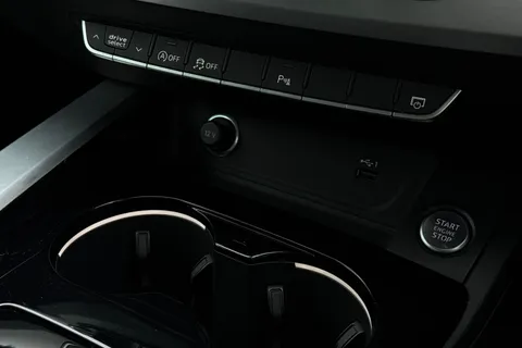 EK21WCP Audi A5 Coup- S line 40 TFSI  204 PS S tronic Thumbnail #37