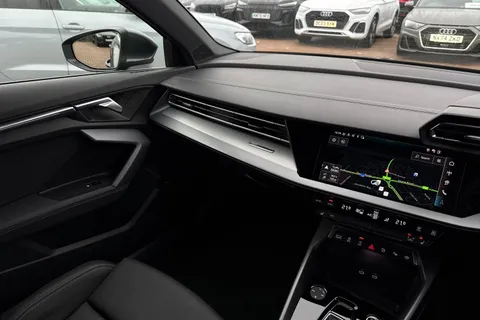 BG25ZKE Audi A3 S line 30 TFSI  116 PS S tronic Thumbnail #20