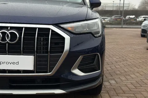 SF74ZGM Audi Q3 Sport 35 TFSI  150 PS S tronic Thumbnail #30