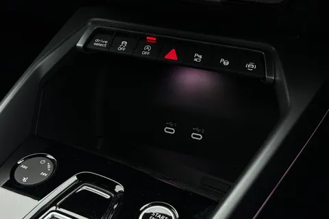 BG25ZKE Audi A3 S line 30 TFSI  116 PS S tronic Thumbnail #39