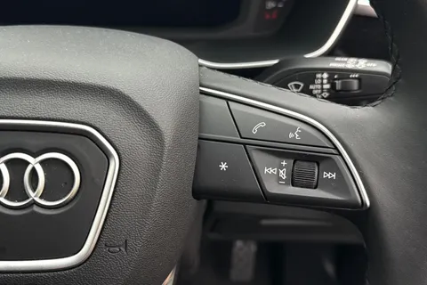 SF74ZGM Audi Q3 Sport 35 TFSI  150 PS S tronic Thumbnail #49