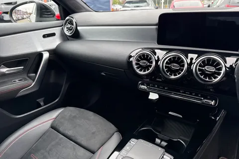 FG70XVF Mercedes-Benz A Class 1.3 A250e 15.6kWh AMG Line (Premium 2) Hatchback 5dr Petrol Plug-in Hybrid 8G-DCT Euro 6 (s/s) (218 ps) Thumbnail #21