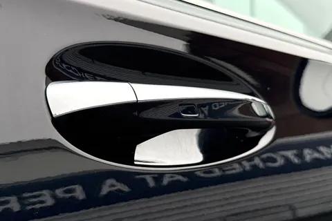 FG70XVF Mercedes-Benz A Class 1.3 A250e 15.6kWh AMG Line (Premium 2) Hatchback 5dr Petrol Plug-in Hybrid 8G-DCT Euro 6 (s/s) (218 ps) Thumbnail #30