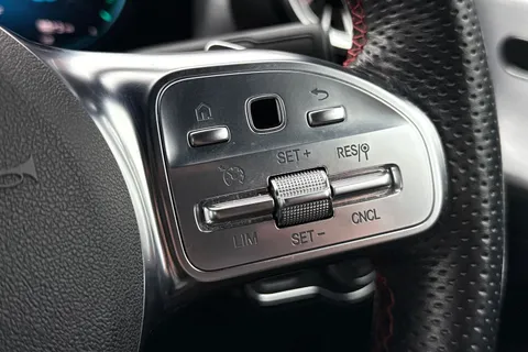 FG70XVF Mercedes-Benz A Class 1.3 A250e 15.6kWh AMG Line (Premium 2) Hatchback 5dr Petrol Plug-in Hybrid 8G-DCT Euro 6 (s/s) (218 ps) Thumbnail #44