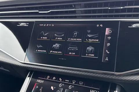 PN75GVC Audi RS Q8 SUV performance Carbon Vorsprung   640 PS tiptronic Thumbnail #47