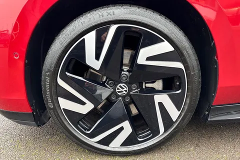 CX75VUS Volkswagen Id.7 250kW 4MOTION GTX Plus 86kWh ⭐ Sunroof, Towbar, DCC⭐ Thumbnail #13