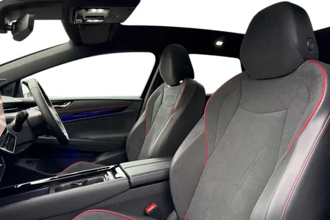 CX75VUS Volkswagen Id.7 250kW 4MOTION GTX Plus 86kWh ⭐ Sunroof, Towbar, DCC⭐ Thumbnail #17