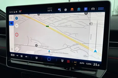 CX75VUS Volkswagen Id.7 250kW 4MOTION GTX Plus 86kWh ⭐ Sunroof, Towbar, DCC⭐ Thumbnail #18