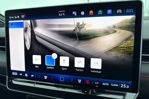 CX75VUS Volkswagen Id.7 250kW 4MOTION GTX Plus 86kWh ⭐ Sunroof, Towbar, DCC⭐ Thumbnail #56