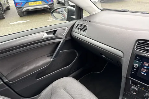 BH19BNA Volkswagen Golf 1.5 TSI EVO 150 Match 5dr | Heated Seats | ACC | Nav Thumbnail #21