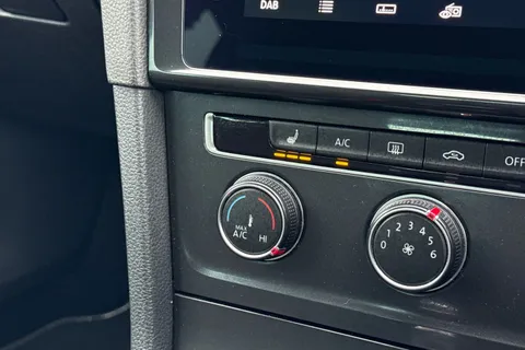 BH19BNA Volkswagen Golf 1.5 TSI EVO 150 Match 5dr | Heated Seats | ACC | Nav Thumbnail #35