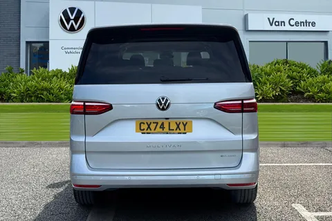 CX74LXY Volkswagen Multivan 1.4 TSI 13kWh Life DSG Euro 6 (s/s) 5dr Thumbnail #4