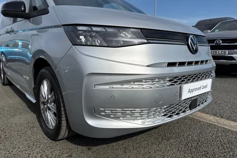 CX74LXY Volkswagen Multivan 1.4 TSI 13kWh Life DSG Euro 6 (s/s) 5dr Thumbnail #8