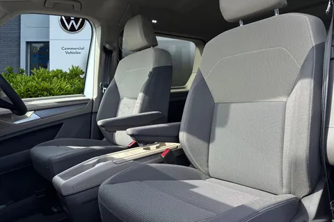 CX74LXY Volkswagen Multivan 1.4 TSI 13kWh Life DSG Euro 6 (s/s) 5dr Thumbnail #15
