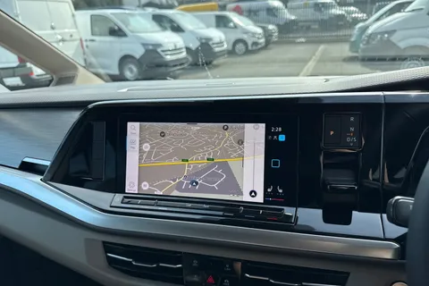 CX74LXY Volkswagen Multivan 1.4 TSI 13kWh Life DSG Euro 6 (s/s) 5dr Thumbnail #16