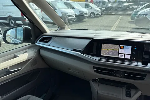 CX74LXY Volkswagen Multivan 1.4 TSI 13kWh Life DSG Euro 6 (s/s) 5dr Thumbnail #19