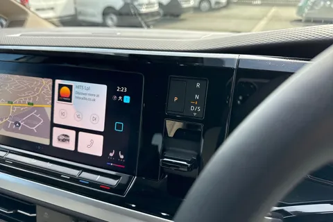 CX74LXY Volkswagen Multivan 1.4 TSI 13kWh Life DSG Euro 6 (s/s) 5dr Thumbnail #22