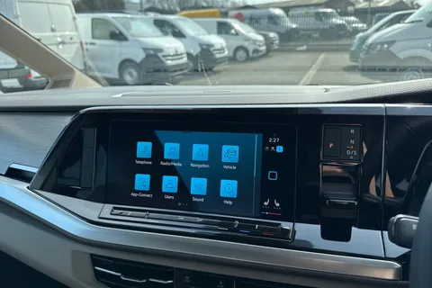 CX74LXY Volkswagen Multivan 1.4 TSI 13kWh Life DSG Euro 6 (s/s) 5dr Thumbnail #38