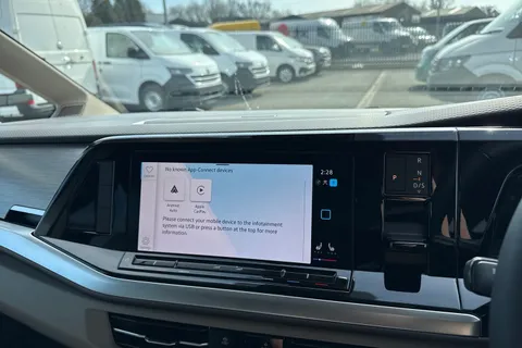 CX74LXY Volkswagen Multivan 1.4 TSI 13kWh Life DSG Euro 6 (s/s) 5dr Thumbnail #42