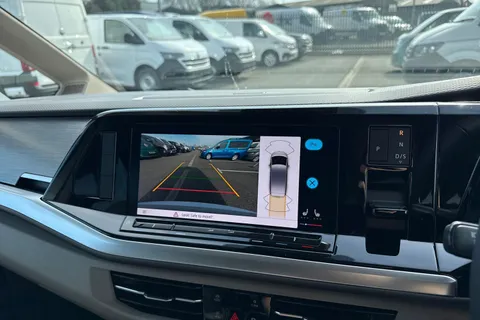 CX74LXY Volkswagen Multivan 1.4 TSI 13kWh Life DSG Euro 6 (s/s) 5dr Thumbnail #48