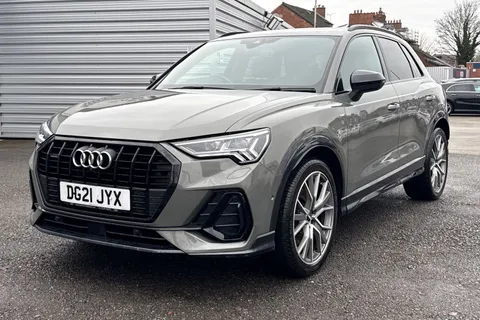 DG21JYX Audi Q3 2.0 TFSI 40 Vorsprung S Tronic quattro Euro 6 (s/s) 5dr Thumbnail #25