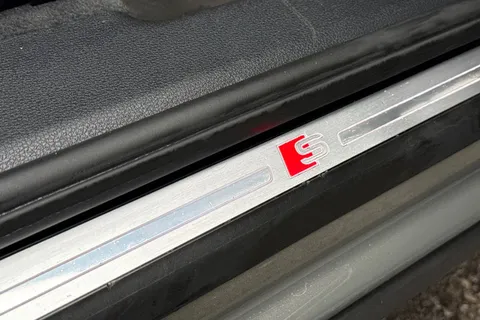 DG21JYX Audi Q3 2.0 TFSI 40 Vorsprung S Tronic quattro Euro 6 (s/s) 5dr Thumbnail #29