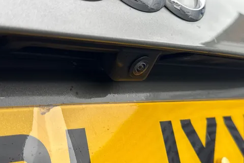 DG21JYX Audi Q3 2.0 TFSI 40 Vorsprung S Tronic quattro Euro 6 (s/s) 5dr Thumbnail #38