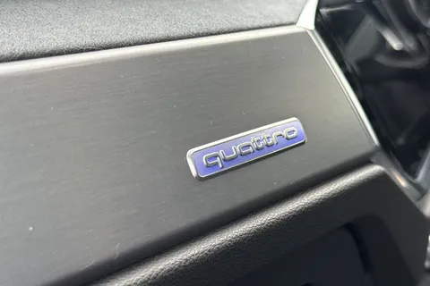 DG21JYX Audi Q3 2.0 TFSI 40 Vorsprung S Tronic quattro Euro 6 (s/s) 5dr Thumbnail #41