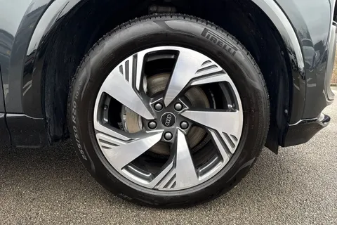 KY74FLZ Audi Q6 E-Tron Q6 SUV S line e-tron quattro 285,00 kW Thumbnail #11