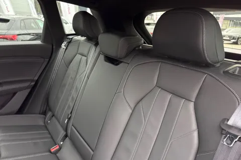 KY74FLZ Audi Q6 E-Tron Q6 SUV S line e-tron quattro 285,00 kW Thumbnail #20