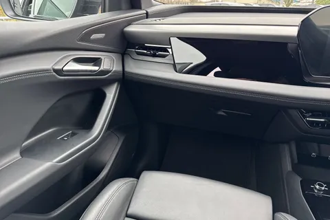 KY74FLZ Audi Q6 E-Tron Q6 SUV S line e-tron quattro 285,00 kW Thumbnail #21