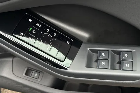 KY74FLZ Audi Q6 E-Tron Q6 SUV S line e-tron quattro 285,00 kW Thumbnail #22