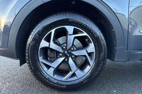 11 of 66 for Kia Sportage 1.6 GDi 2 Euro 6 (s/s) 5dr