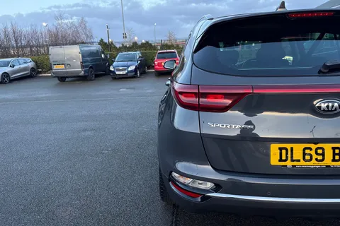 33 of 66 for Kia Sportage 1.6 GDi 2 Euro 6 (s/s) 5dr