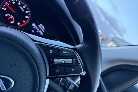 37 of 66 for Kia Sportage 1.6 GDi 2 Euro 6 (s/s) 5dr