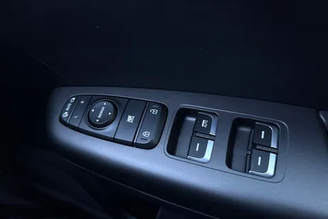 38 of 66 for Kia Sportage 1.6 GDi 2 Euro 6 (s/s) 5dr