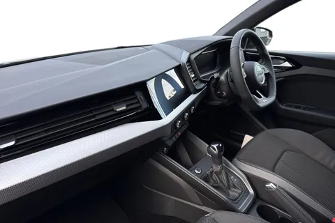  Audi A1 1.0 TFSI 25 Black Edition Sportback S Tronic Euro 6 (s/s) 5dr Thumbnail #14